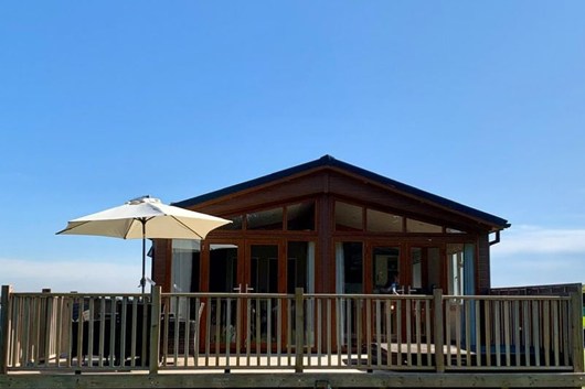 Primrose Decking.JPG