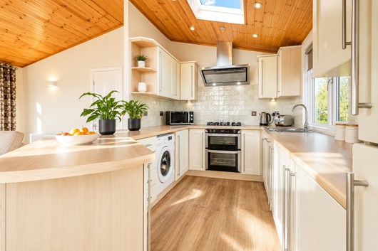 kitchen_high_res.jpg